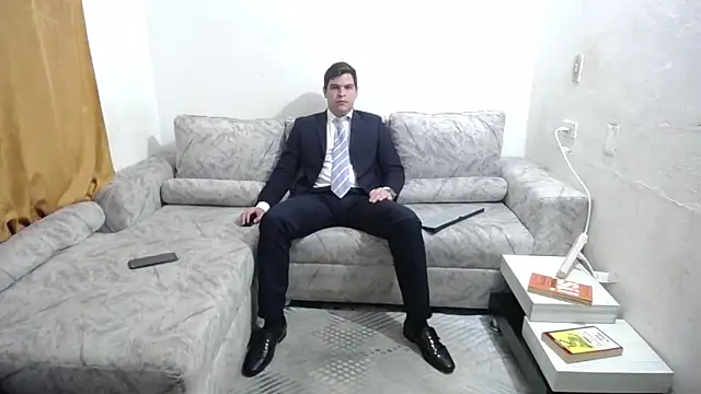 Victor Maitland online show from March 6, 4:09 am