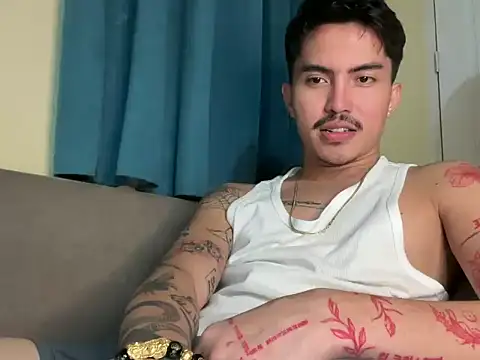 xoxo aken online show from February 27, 6:07 pm