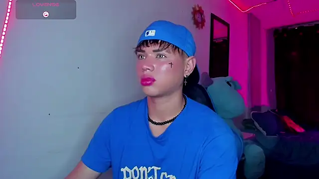 Jostin18 online show from November 11, 2:00 pm