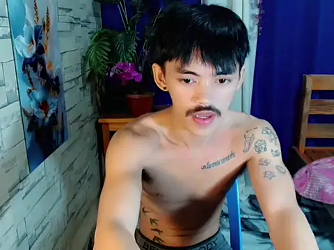 urhunky boy online show from July 18, 11:43 pm