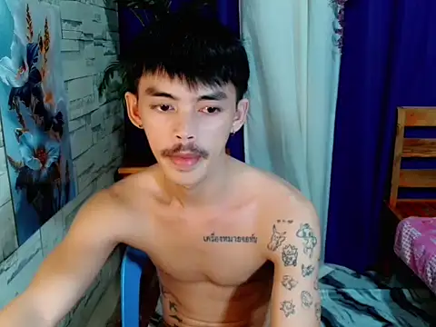 urhunky boy online show from June 25, 9:30 pm
