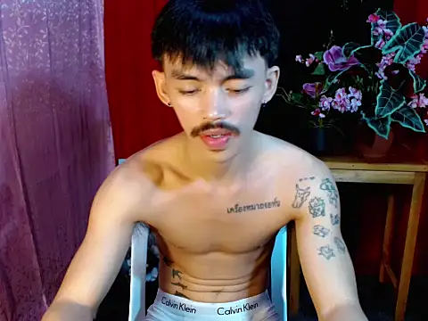 urhunky boy online show from July 25, 10:34 am