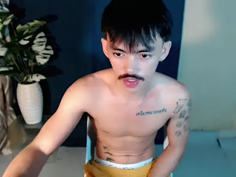 urhunky boy online show from July 29, 6:23 am