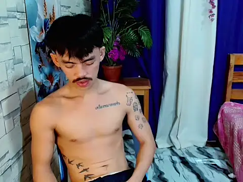urhunky boy online show from July 23, 3:37 am