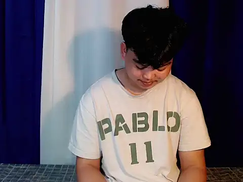 Reynelcock online show from November 7, 4:16 am