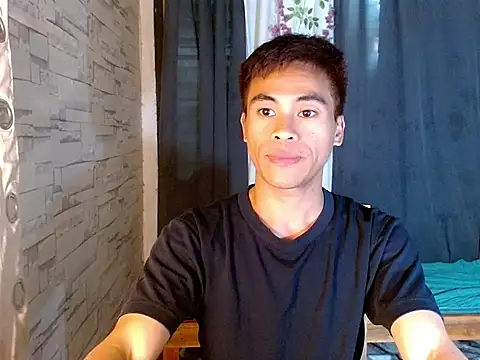 ideal twink online show from April 18, 8:05 am