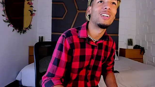 Thiagoferreti online show from November 26, 7:39 pm