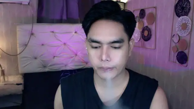 JakeXolsen online show from October 31, 9:29 pm