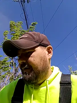 DouginWv online show from April 19, 8:33 pm