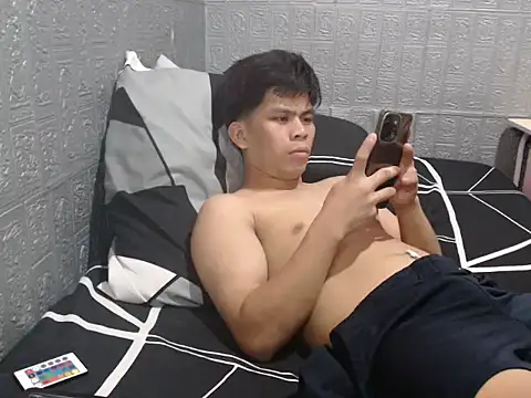 cumwhat me online show from December 16, 2:02 pm