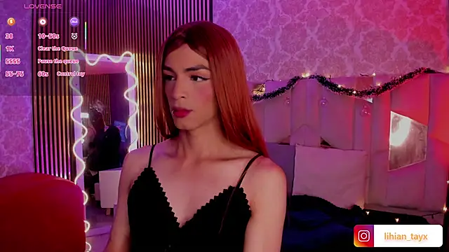 LIHIAN TAY online show from November 30, 4:03 am