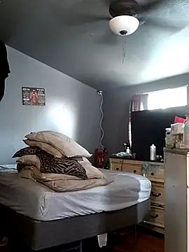 EbonyKing69 online show from December 15, 8:39 pm