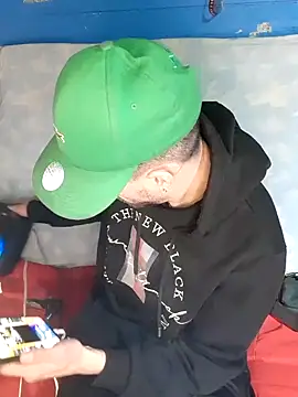 Demian24  online show from September 29, 4:11 am