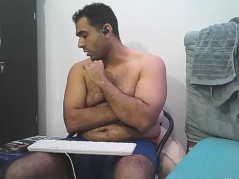 morenocabro10 online show from November 8, 11:52 pm