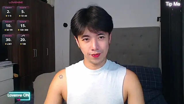 Addictiveboi online show from November 11, 4:28 am