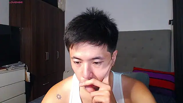 Addictiveboi online show from February 25, 3:51 am