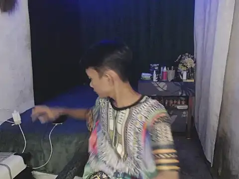 Innocentfucker online show from May 20, 2:01 pm