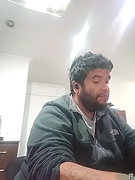 Rolo-Sumiso online show from April 20, 9:50 pm