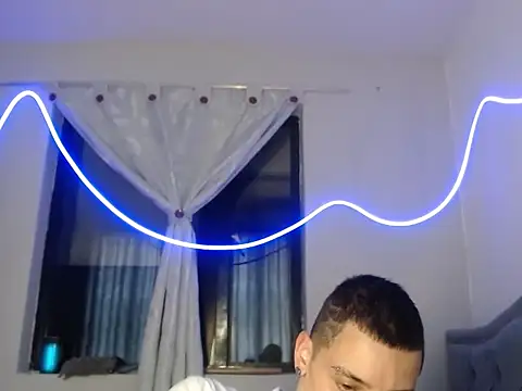 xalejo max online show from September 22, 3:44 pm