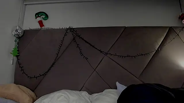 andrew colleman online show from November 25, 7:32 am