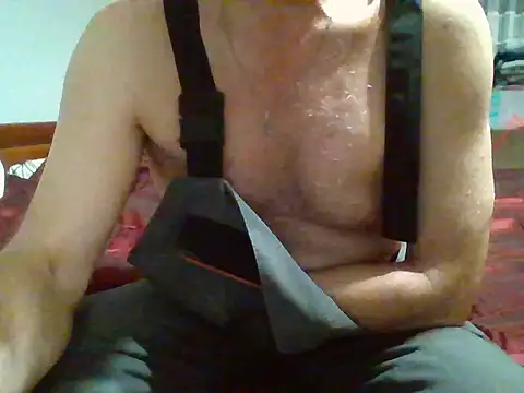 half age online show from June 3, 9:20 pm