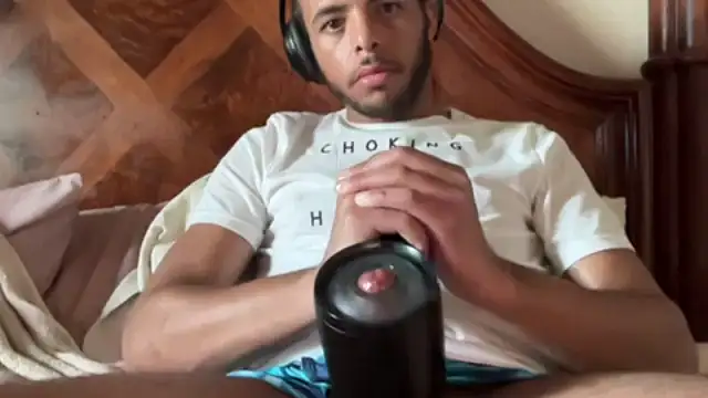 DERTYLAY online show from March 22, 12:37 am