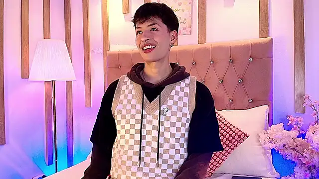 OzorioDany online show from March 2, 5:30 am