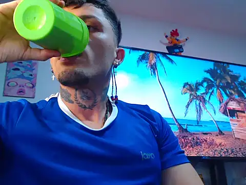 Kieran kian online show from December 19, 11:01 pm