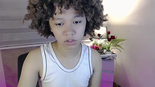 9INCHESHARDCOCK online show from December 15, 6:21 am