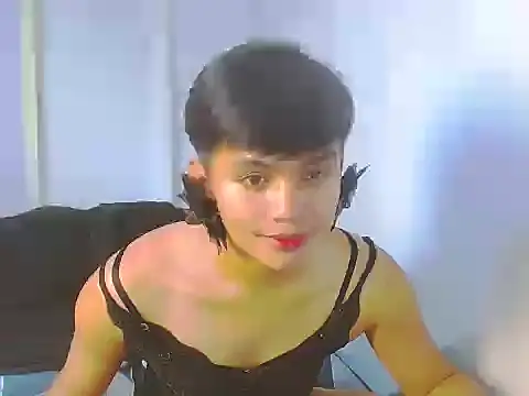 Snapshot of Alexx_143 chatting on October 18, 5:34 am Alexx 143 online show from October 18, 5:34 am