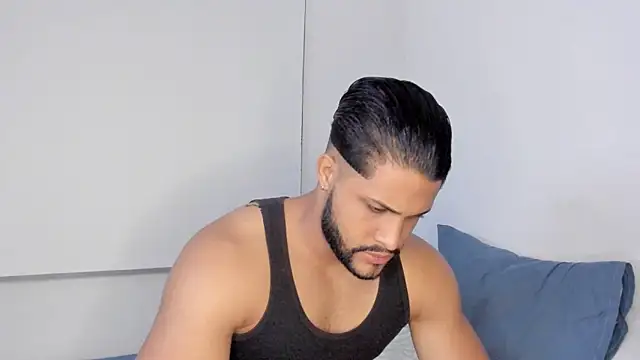 Pier Simons online show from March 20, 7:23 am