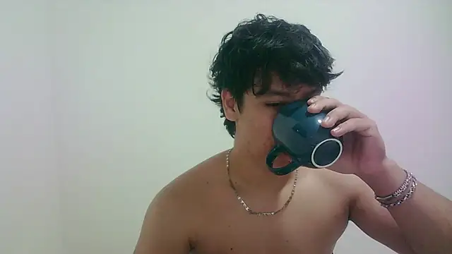 zeus 181 online show from March 26, 9:13 am