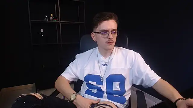 FelixStarkk online show from June 6, 7:03 am