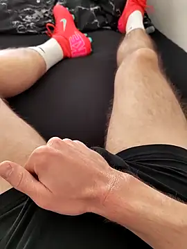  -neo-  online show from April 26, 12:24 pm