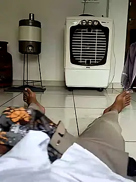 dhruve2010 online show from September 12, 8:25 am