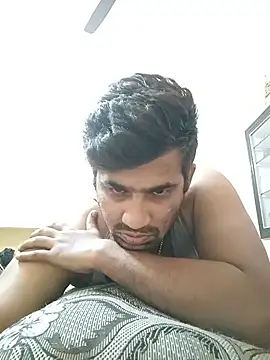 nareshrddd5 online show from January 9, 6:02 pm