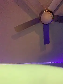 Triggerhappycj100 online show from October 5, 8:24 pm