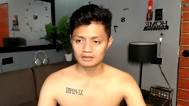 LucasSoYummyy online show from November 18, 9:57 am