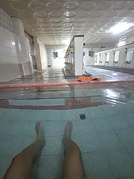 starvingo2002 online show from January 16, 1:41 am