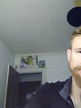 Wildcardhawk online show from September 25, 8:19 pm