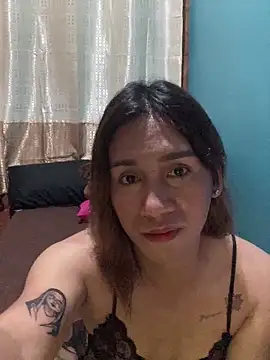 Snapshot of pretty_TRANSjona chatting on October 24, 5:31 am pretty TRANSjona online show from October 24, 5:31 am