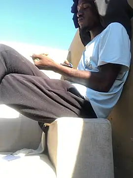 cuminsidebby online show from April 6, 6:58 am