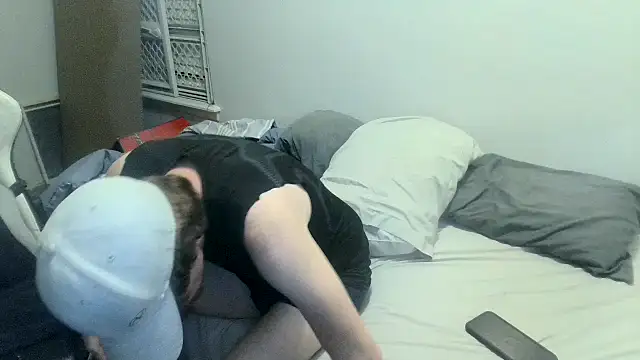 Partyguy92 online show from November 6, 2:14 am