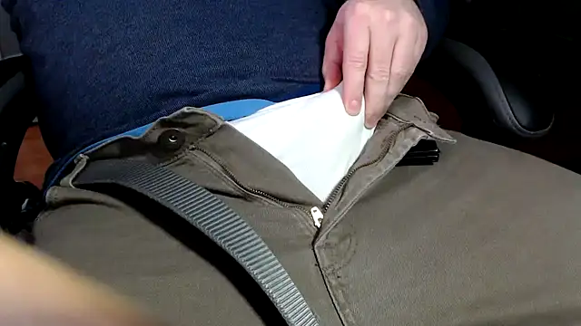 whitewagonsuck online show from April 10, 1:56 am