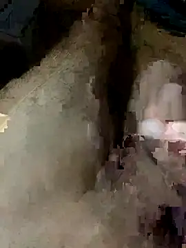 uuuuuyttttcf online show from October 10, 6:40 am