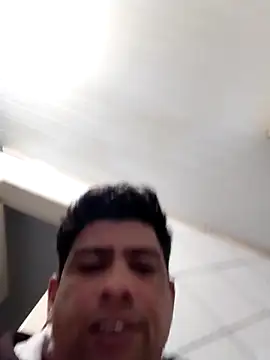 paulinhogostosinho online show from September 18, 9:50 pm