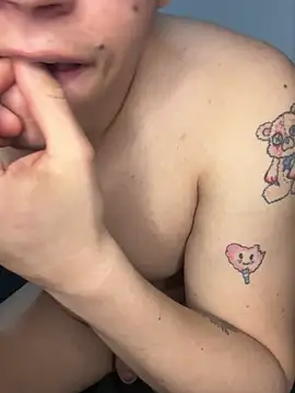 Kurtxxx22 online show from January 11, 1:32 am