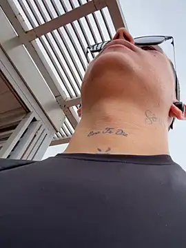 Kurtxxx22 online show from March 17, 9:06 pm