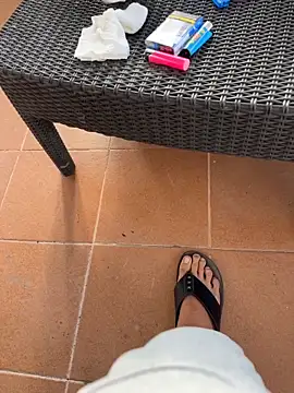 Manu97k online show from January 18, 10:50 am