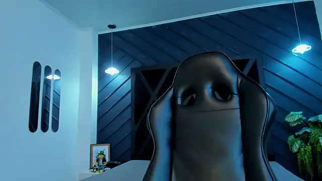 marco garciia  online show from February 9, 11:20 pm